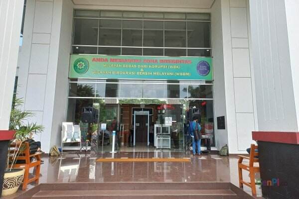 Saksi Beber yang Dilakukan Munarman Saat Baiat ISIS di Makassar