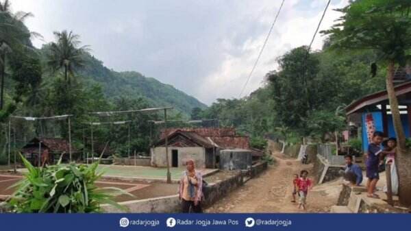 Menerima Sinar Matahari Singkat, Datang Malam Terasa Cepat