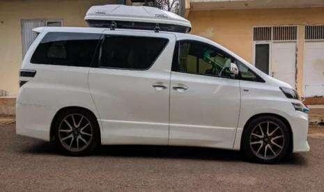 Ini Tips untuk Memasang Roof Box di Atap Mobil yang Aman untuk Mudik