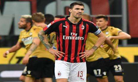 Kapten AC Milan Mendekat ke Lazio