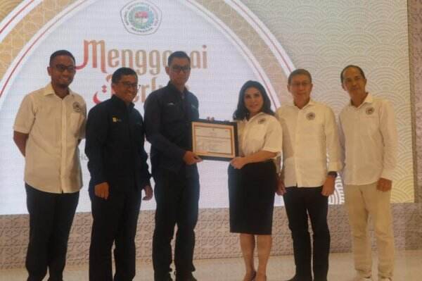 Loyal Jaga Kesinambungan Pasokan Batu Bara DPP INSA Diganjar Penghargaan PLN