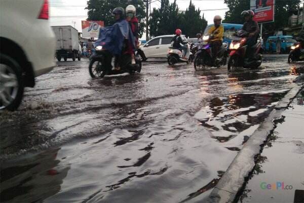 Ramalan Cuaca Hari ini di Jatim, Waspada Cuaca Buruk