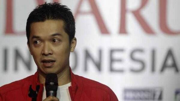 Tips dan Trik Backhand Smash ala Taufik Hidayat dan Kevin Sanjaya, Caranya Gampang!