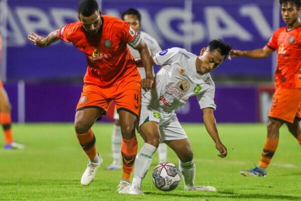 Pemain Asing Baru, Puji Permainan Persebaya dan Leadership Aji Santoso