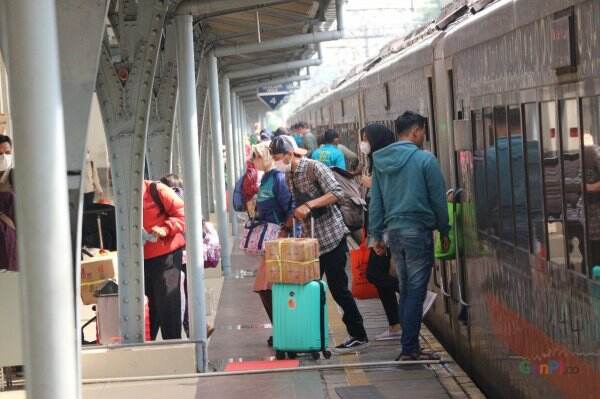 H+6 Lebaran, Sebanyak 39.600 Pemudik Kereta Api Tiba di Jakarta