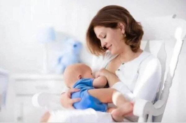 Khusus Wanita, Mitos Menyusui yang Banyak Dipercaya