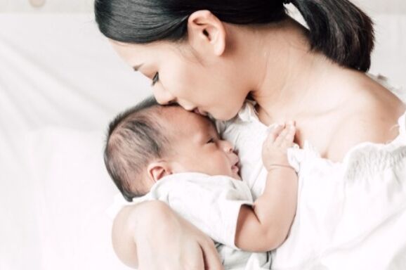 Tak Hanya Baby Blues, Ibu Baru juga Rentan Mengalami 2 Masalah Mental Ini