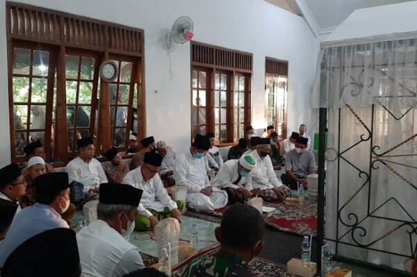 Tradisi Syawalan Kembali Digelar, Makam Bukit Jabal Kaliwungu Dipadati Peziarah