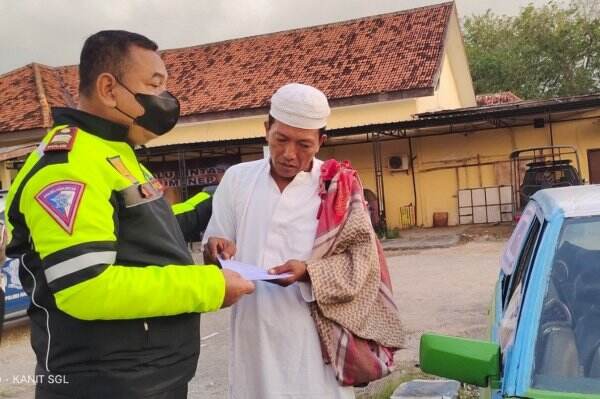Viral Mengemudi Mundur di Sumenep, Ternyata ini Orangnya