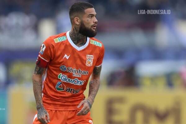 Dilepas Arema FC, Diego Michiels Dipulangkan Borneo FC