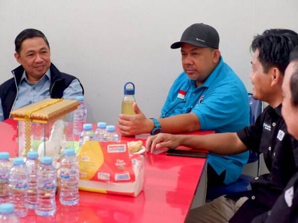 FOTO: Fahri Hamzah dan Anis Matta Berkunjung ke Redaksi Bukamatanews
