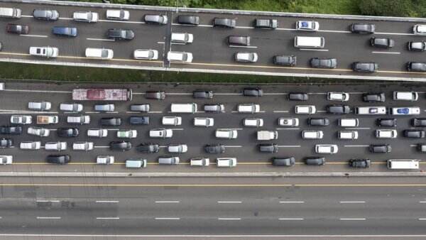 Rekayasa One Way Tol Jadi Bukti Infrastruktur Dibuat Secara Ngawur
