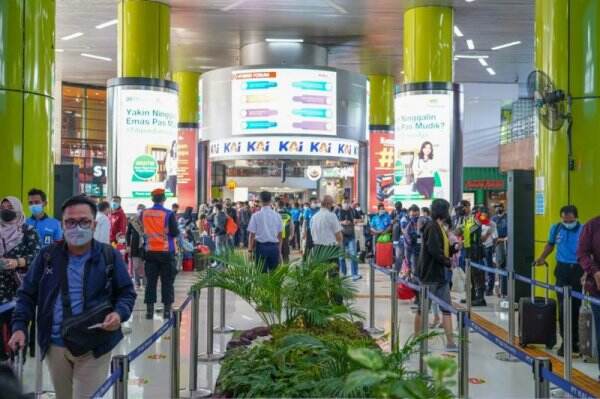 Pemudik Terus Berdatangan, 40.900 Orang Turun di Stasiun Gambir, Jatinegara hingga Pasar Senen