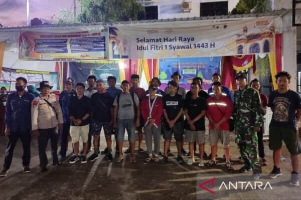Kapal Pengangkut Ribuan Ton Semen Karam di Dekat Sangiang