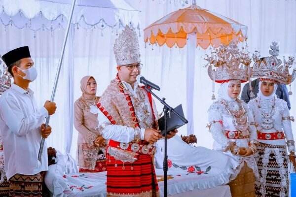 Tuan Penata Negara, Gelar Baru Anies Baswedan dari Adat Lampung