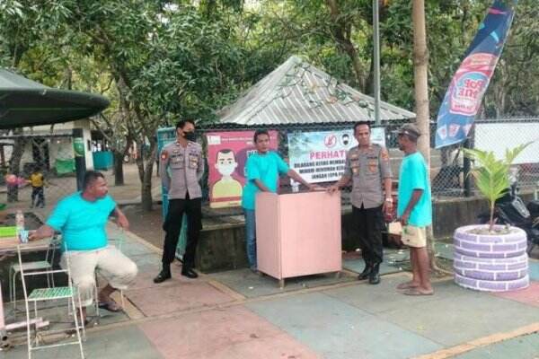 Pantai Lapade Padat Pengunjung, Polres Sumbawa Aktif Patroli