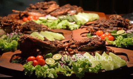 Bagaimana Mega Proyek Laut Merah Tampilkan Warisan Kuliner Arab Saudi