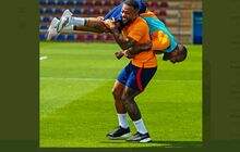 VIDEO: Segel Tiket Liga Champions, Skuad Barcelona Latihan Santai