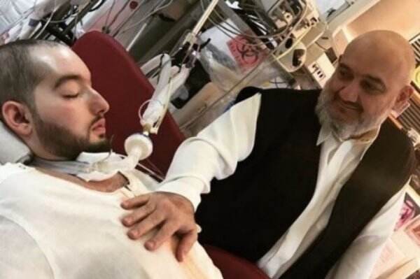 Koma 17 Tahun, Arab Rilis Foto Terbaru Sleeping Prince