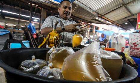Minyak Goreng Curah di Kabupaten Penajam Tidak Bisa Dijual Sesuai HET