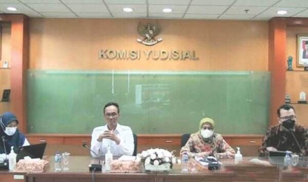 KY Usulkan 8 Calon Hakim Agung ke DPR