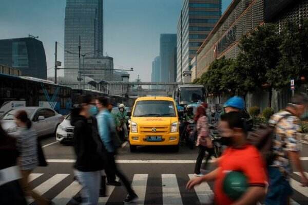 Kurangi Emisi di Bisnis Logistik, DHL Luncurkan Kendaraan Listrik