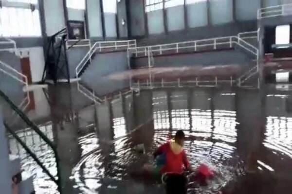 Viral! GOR Damyati Tergenang Banjir, Begini Tanggapan Kadispora Kota Tangerang