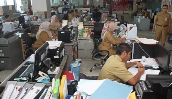Wacana ASN Gak Masuk Kantor Terus Digenjot, Boleh Kerja di Kampung Halaman ?