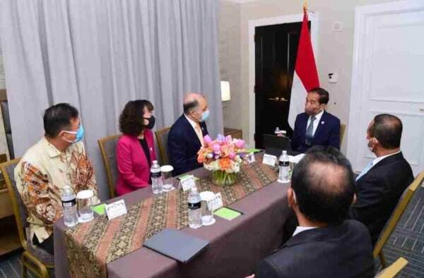 Presiden Jokowi Dikunjungi CEO Air Products di Washington, Bicarakan Rencana Investasi Lanjutan