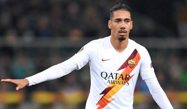 Mou Puji Chris Smalling Setinggi Langit