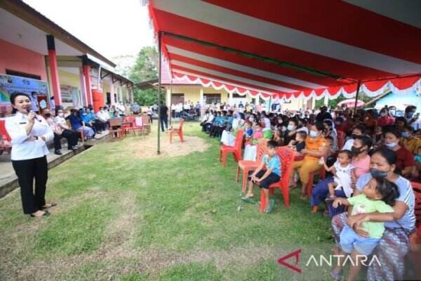 Bupati Sarankan Tidak Menikah Muda, Berbahaya