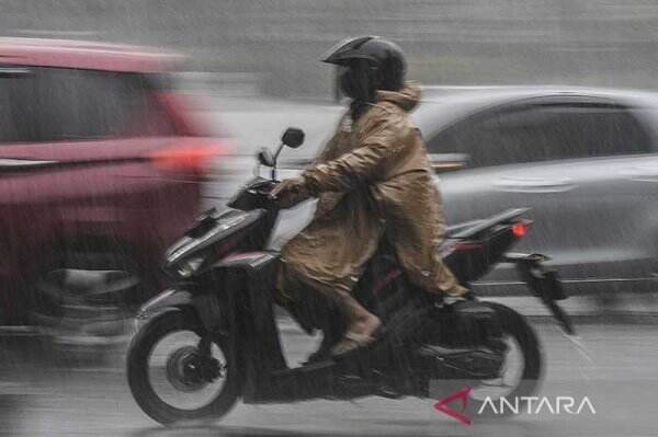 Jangan Sampai Banjir Apalagi Longsor, Hujan Angin Diperkirakan Melanda Sejumlah Wilayah Indonesia