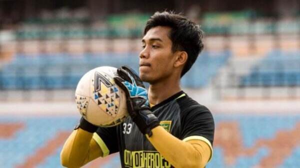Liga 1: Eks Persebaya Merapat, Persaingan Kiper Madura United Makin Seru