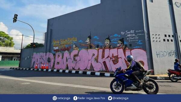 Cek CCTV, Pelaku Vandalisme Ada 3 Orang