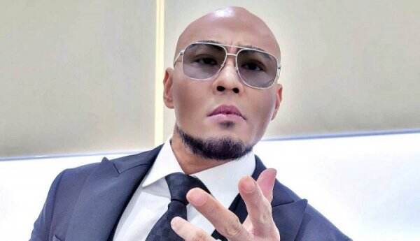 Sempat "Kasih Panggung" ke Pasangan Gay, Deddy Corbuzier Bisa Kena UU ITE