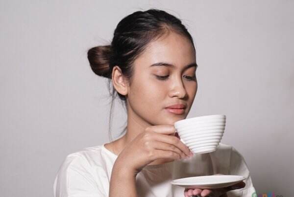 Dampak Minum Kopi Espreso Terlalu Sering Bikin Kolesterol Naik?