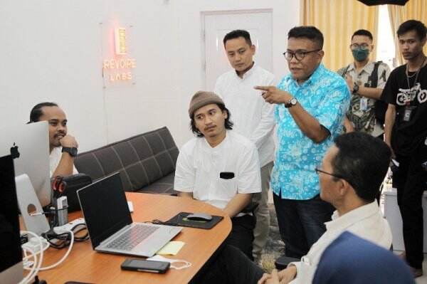 Revoire Labs, Wadah Kreatif Milenial Batam