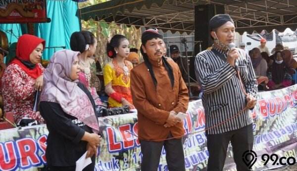 10 Contoh Pidato Bahasa Jawa Singkat untuk Berbagai Tema. Lengkap!