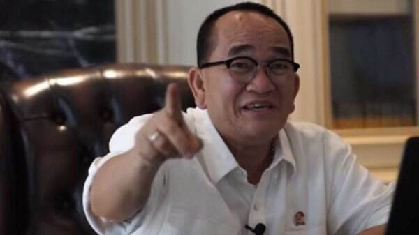 Meme Anies Pakai Kotekanya Dipolisikan, Ruhut Sitompul Kini Puji Masyarakat Papua Berhati Lembut