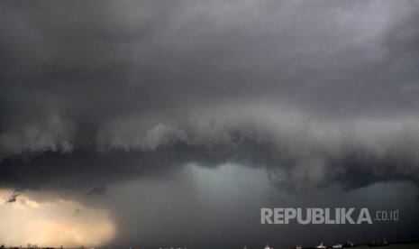 Nelayan Diminta tidak Melaut Selama Cuaca Ekstrem di Cianjur Belakangan Ini
