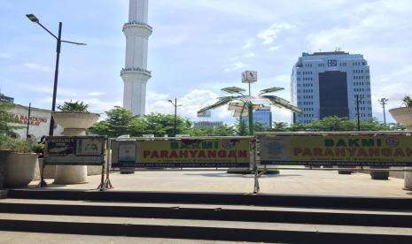 Alun-Alun Bandung Masih Ditutup Hingga Waktu yang Belum Ditentukan