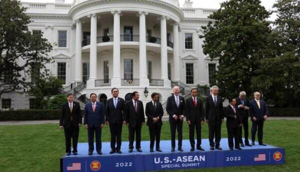 Jokowi Terkesan Dicueki Biden, Pengamat Politk Minta Penjelasan: Stres Hadapi Situasi Politik?