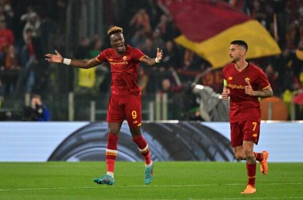 Bermain 10 Pemain, Venezia Tahan Imbang AS Roma di Kandang