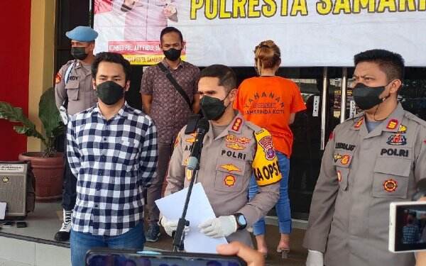 Modal Mobile Banking Palsu, Perempuan Ini Tipu Belasan Toko Emas