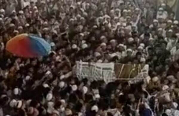 Tokoh Ulama Bangkalan KH Fahrillah Meninggal Dunia