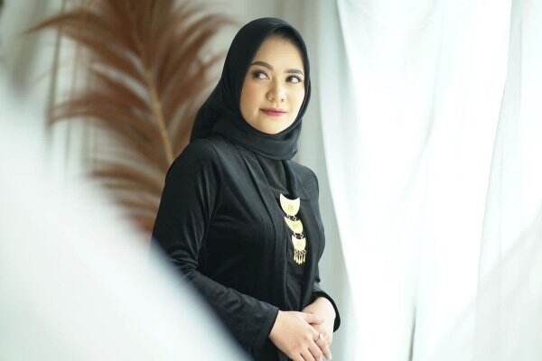Kena PHK, Gita Bisnis Kue Banana Strudel, Hasil Lumayan