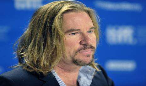 Val Kilmer Bagikan Foto Lawas dengan Para Pemeran Top Gun