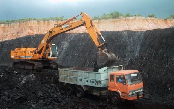 Harga Batu Bara Acuan Mei 2022 Turun Gara-gara China dan India