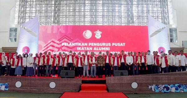 Gubernur Sulsel Sampaikan Selamat Bekerja ke Amran Sulaiman