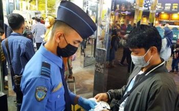 Libur Waisak, Penumpang Pesawat di Bandara Soekarno-Hatta Membeludak